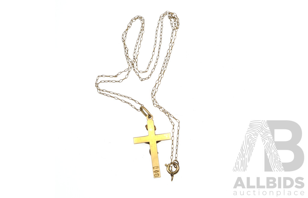 9ct Crucifix Pendant From Prouds, 25mm X 15mm, 1.02 Grams on 1/20 12K Fine Belcher Link Chain, 45cm