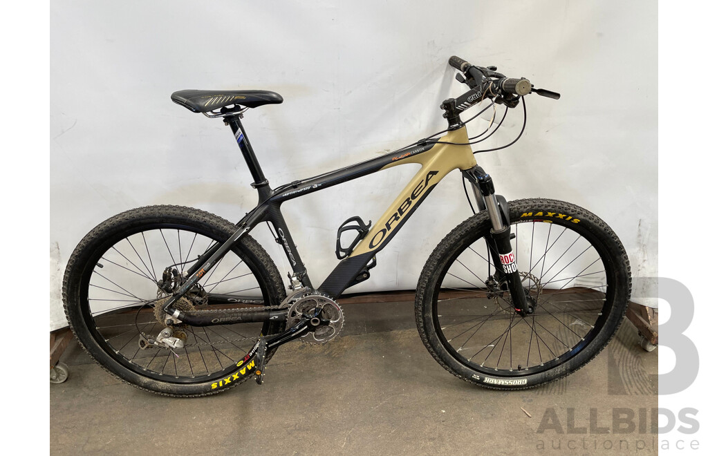 Orbea Alma Carbon Men's Mountain Bike