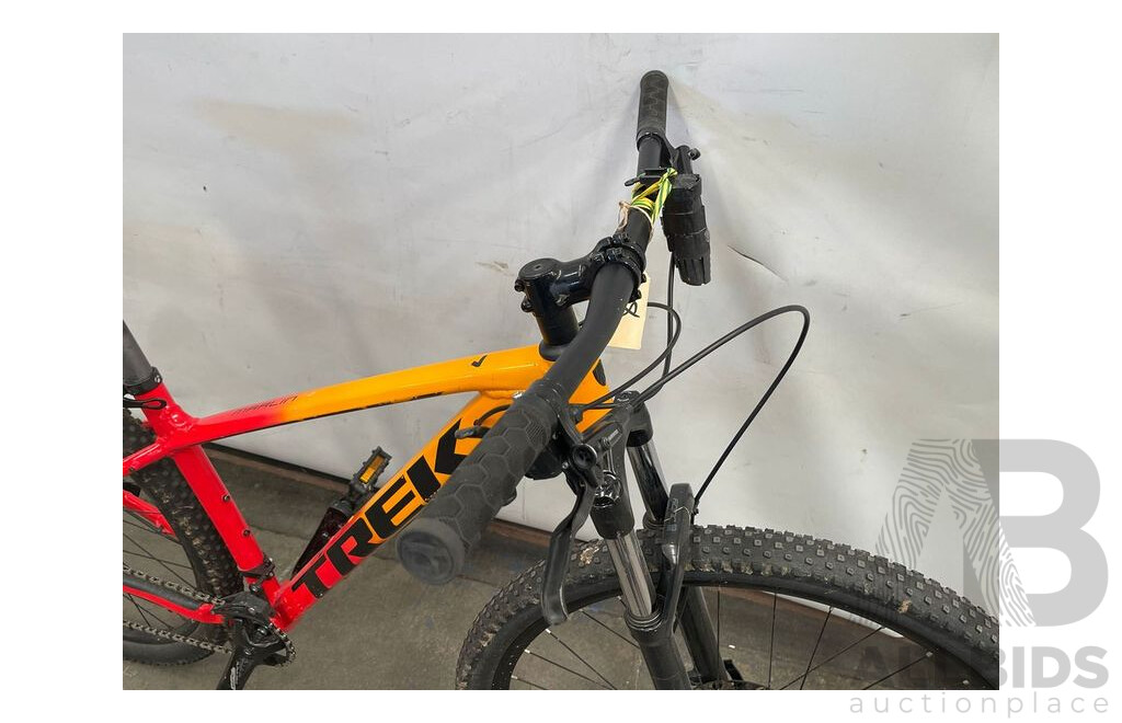 Trek Marlin 7 Men's Mountain Bike