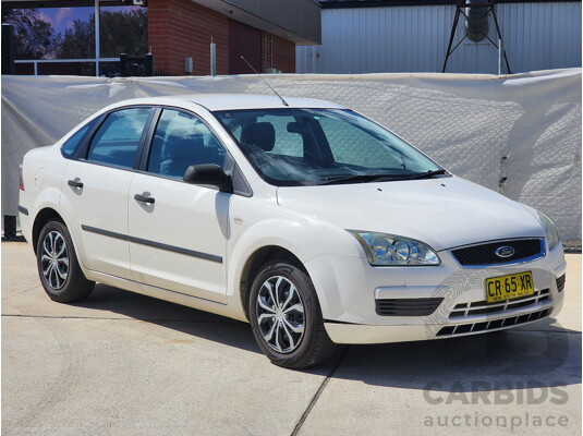 5/2007 Ford Focus CL LS 4d Sedan White 2.0L