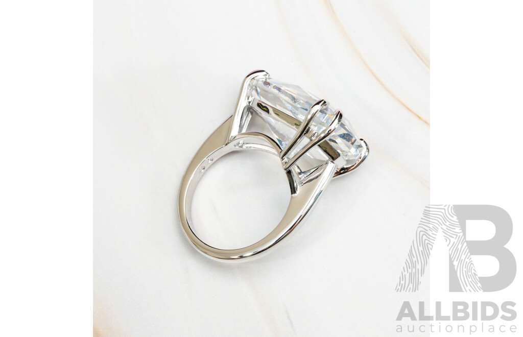 NEW - Swarovski Mesmera Cocktail Ring, ELNG CRY DTLI/RHS 58, Size P