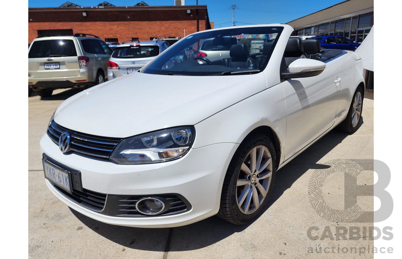 9/2011 Volkswagen EOS 155 TSI 1F MY11 2d Convertible White 2.0L