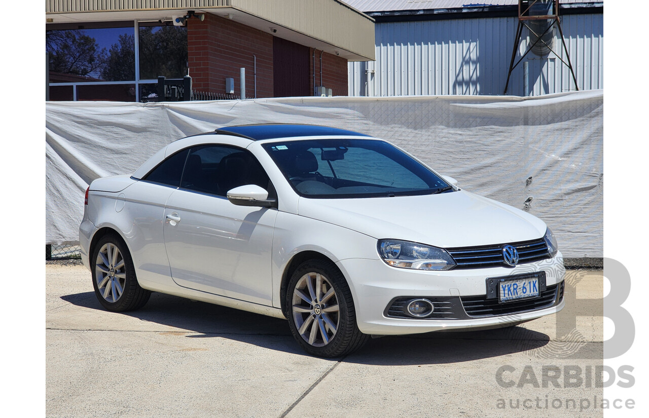 9/2011 Volkswagen EOS 155 TSI 1F MY11 2d Convertible White 2.0L