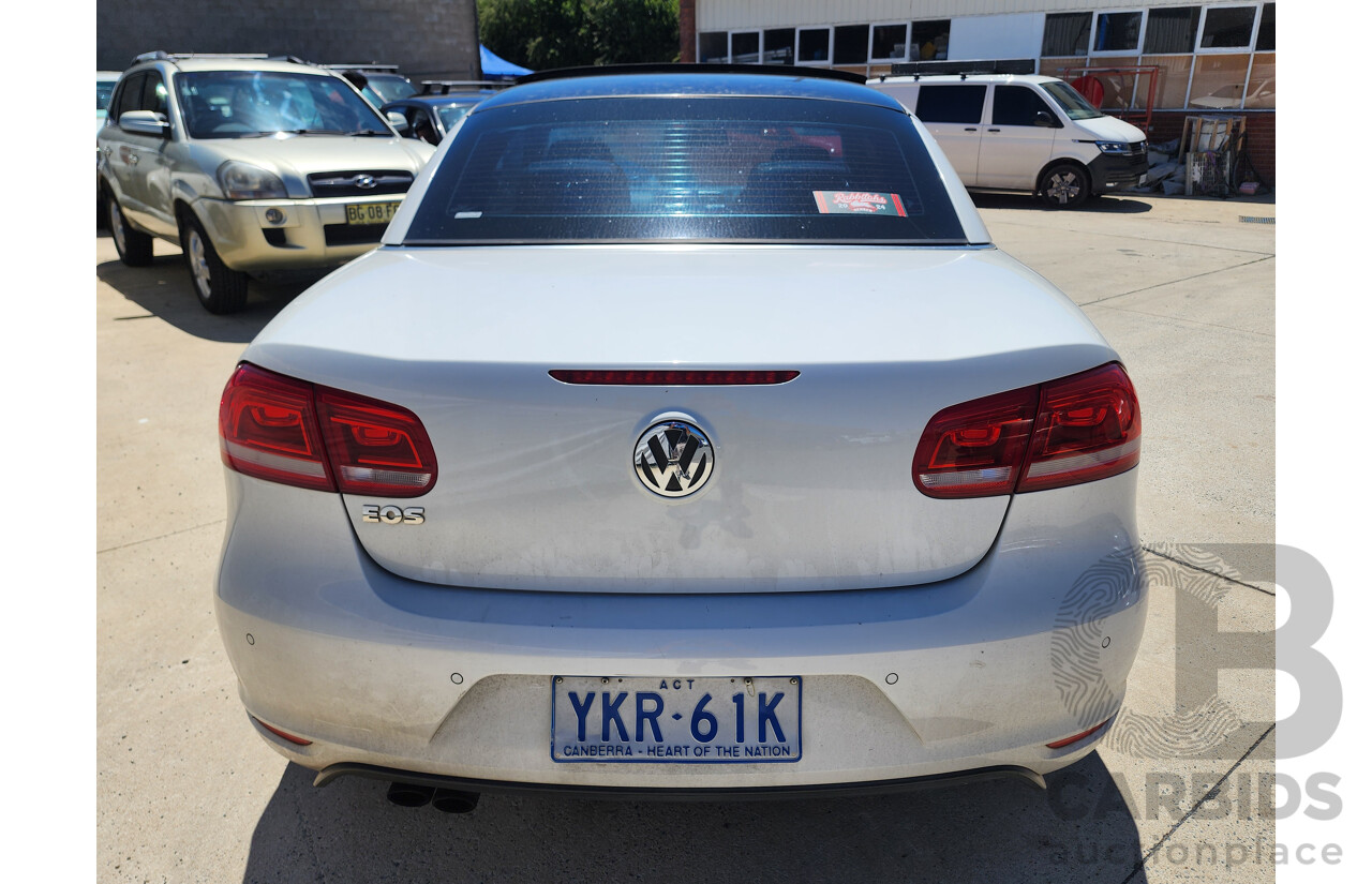 9/2011 Volkswagen EOS 155 TSI 1F MY11 2d Convertible White 2.0L