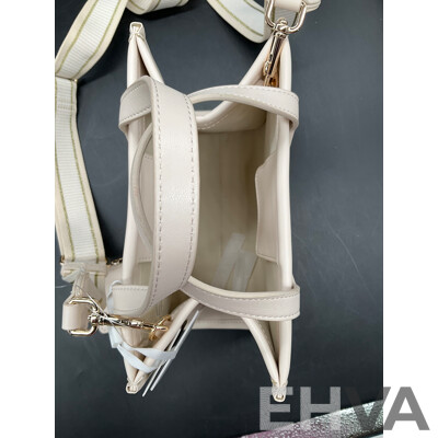 the City Summer Mini Tote Branded Tommy Hilfiger