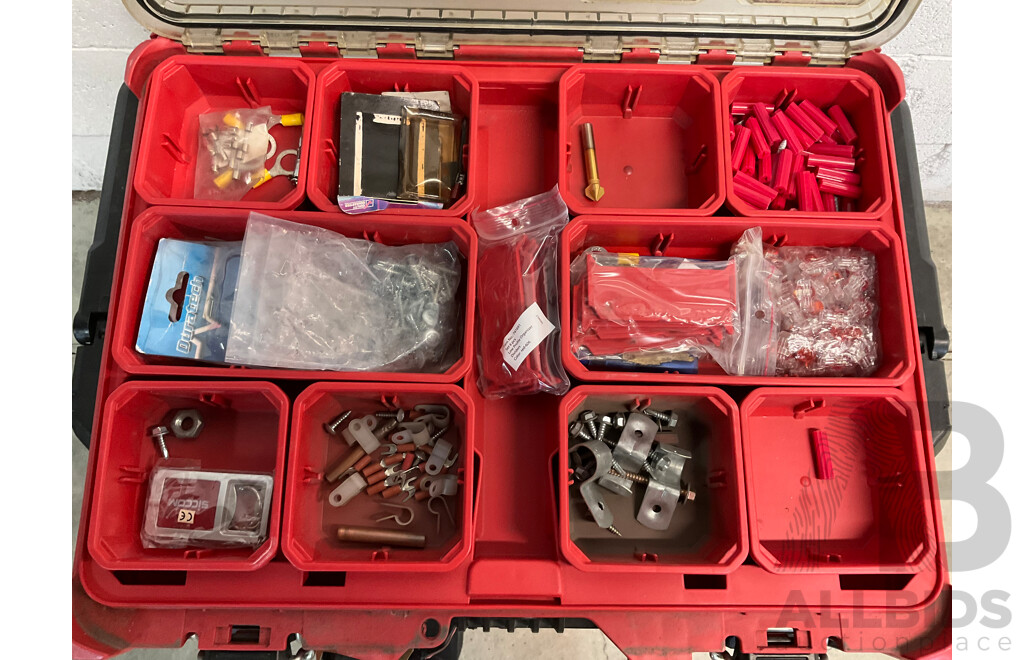 MILWAUKEE Packout with Tools