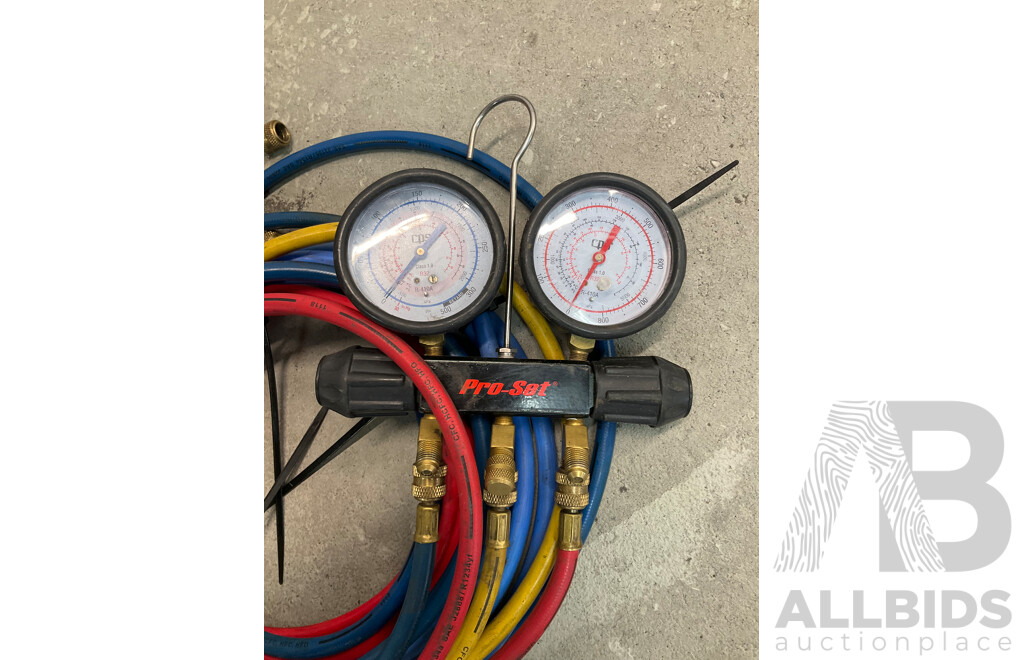 PRO-SET CPS Manifold and Gauge Set