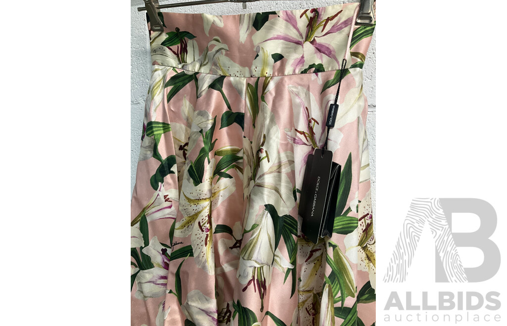 Shantung Midi Skirt in Lily Print Size 38 Branded Dolce & Gabbana