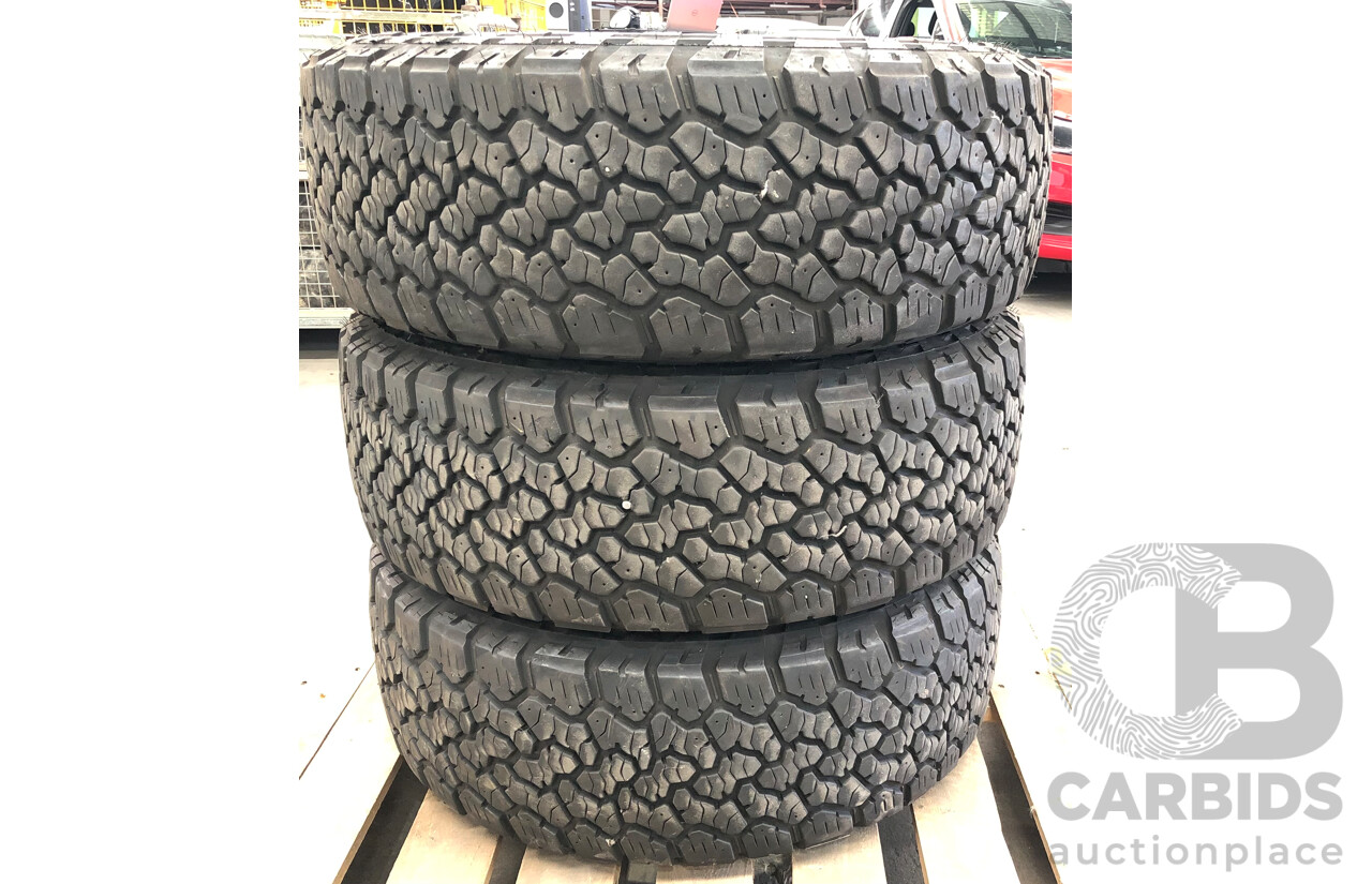 General Grabber A/T 17 Inch Tyres - Lot of Three