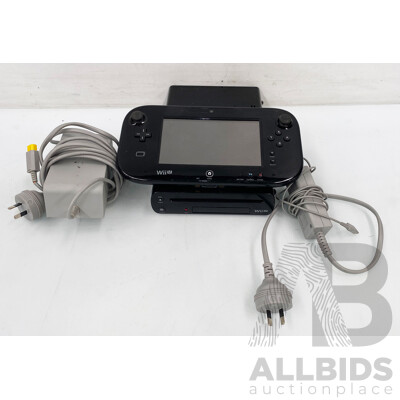 Nintendo (WUP-101) Wii U  Console with Controller