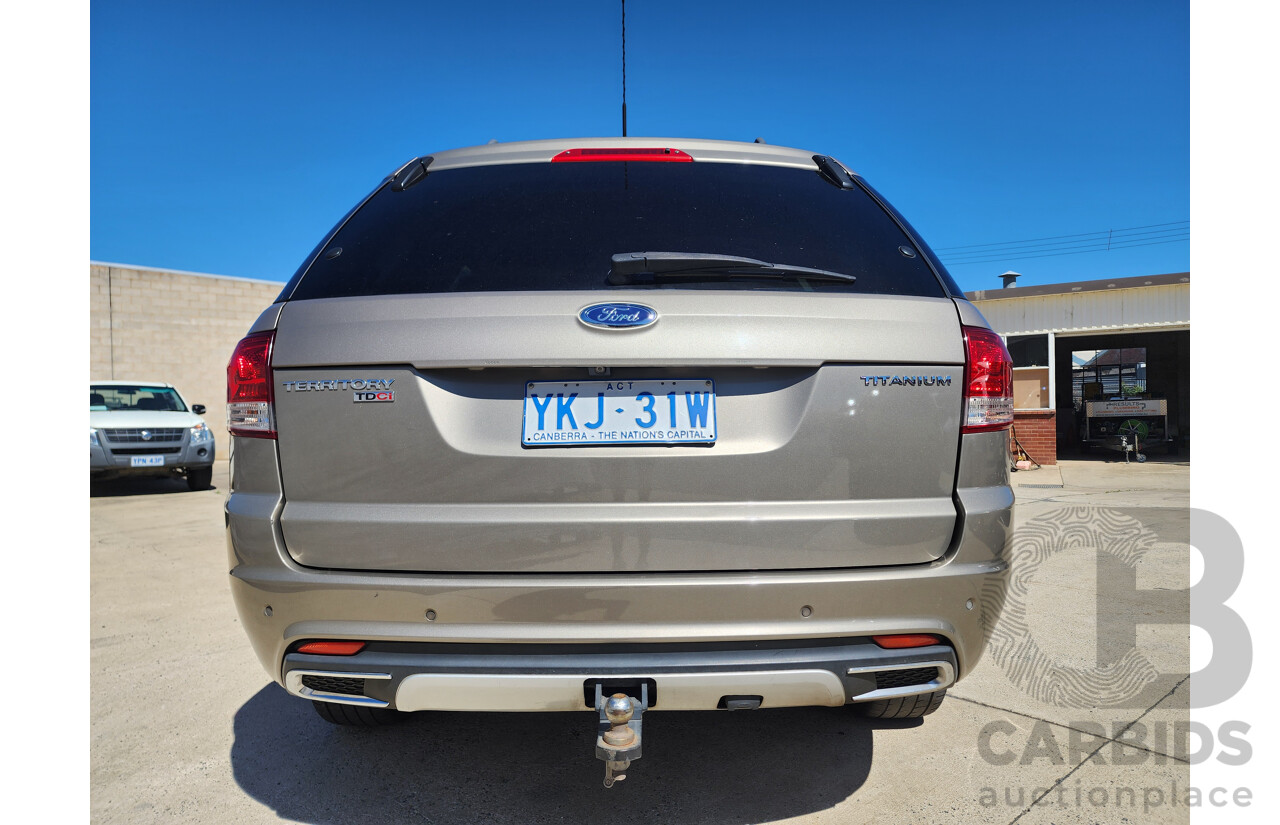 12/2014 Ford Territory TITANIUM (RWD) RWD SZ 4D Wagon Gold 2.7L