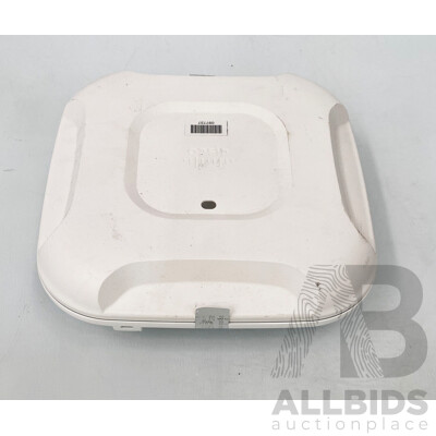 Cisco (AIR-AP3702I-UXK9) Aironet 3700 Series 802.11ac Controller-Based Wireless Access Point