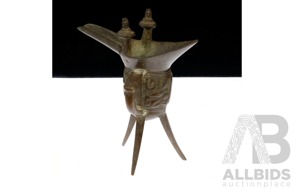 Antique Chinese Bronze Tripod Ding Ritual Vessel with Archaistic Style Decoration, Possibly Ming