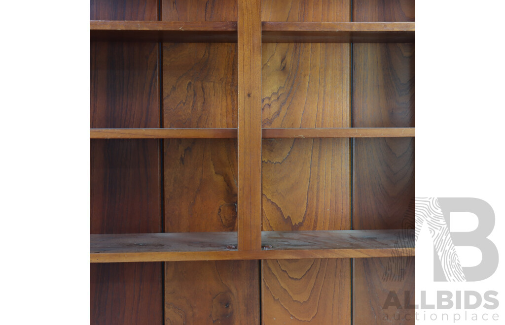 Timber Kitchen Buffet and Hutch