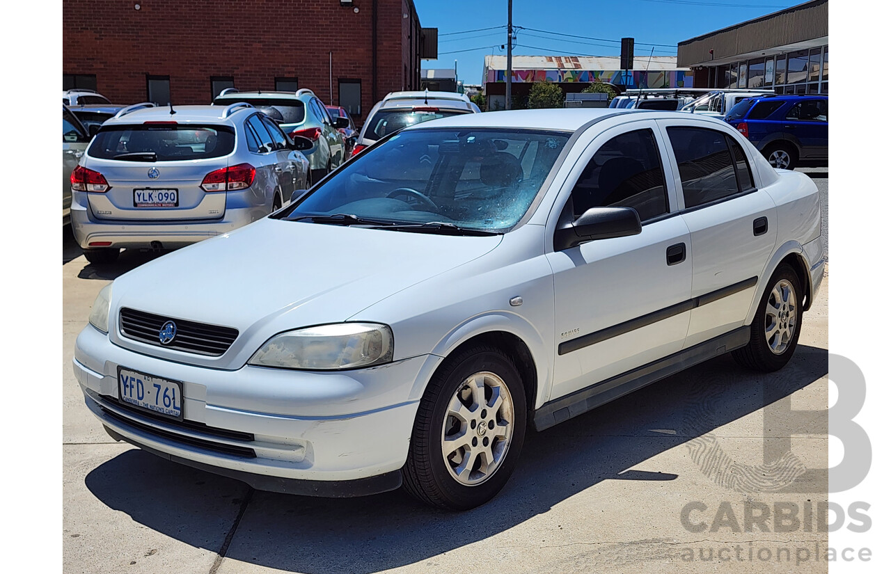 8/2005 Holden Astra Classic Equipe TS MY05 4d Sedan White 1.8L