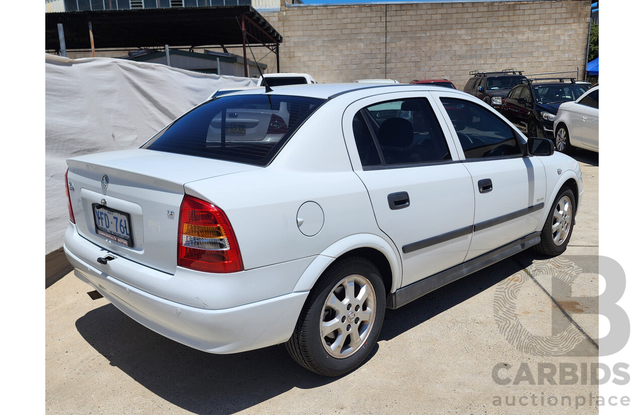 8/2005 Holden Astra Classic Equipe TS MY05 4d Sedan White 1.8L