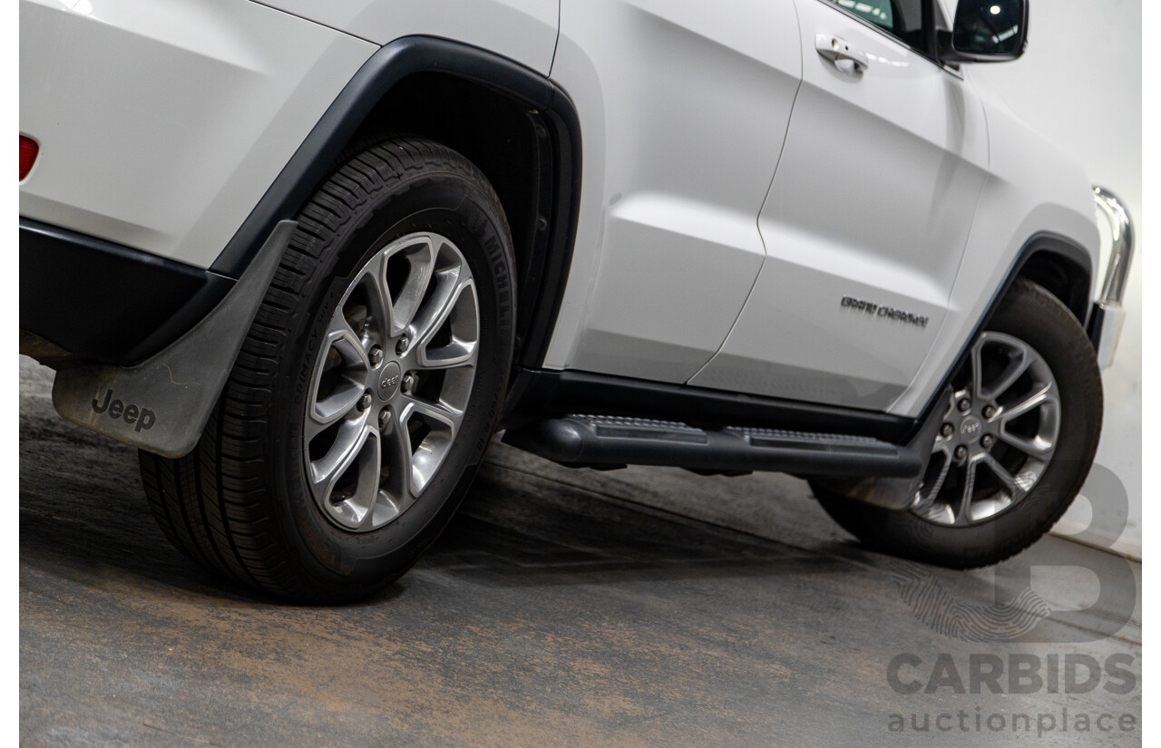 10/2014 Jeep Grand Cherokee Laredo (4x4) WK MY15 4d Wagon Bright White 3.0L Turbo Diesel