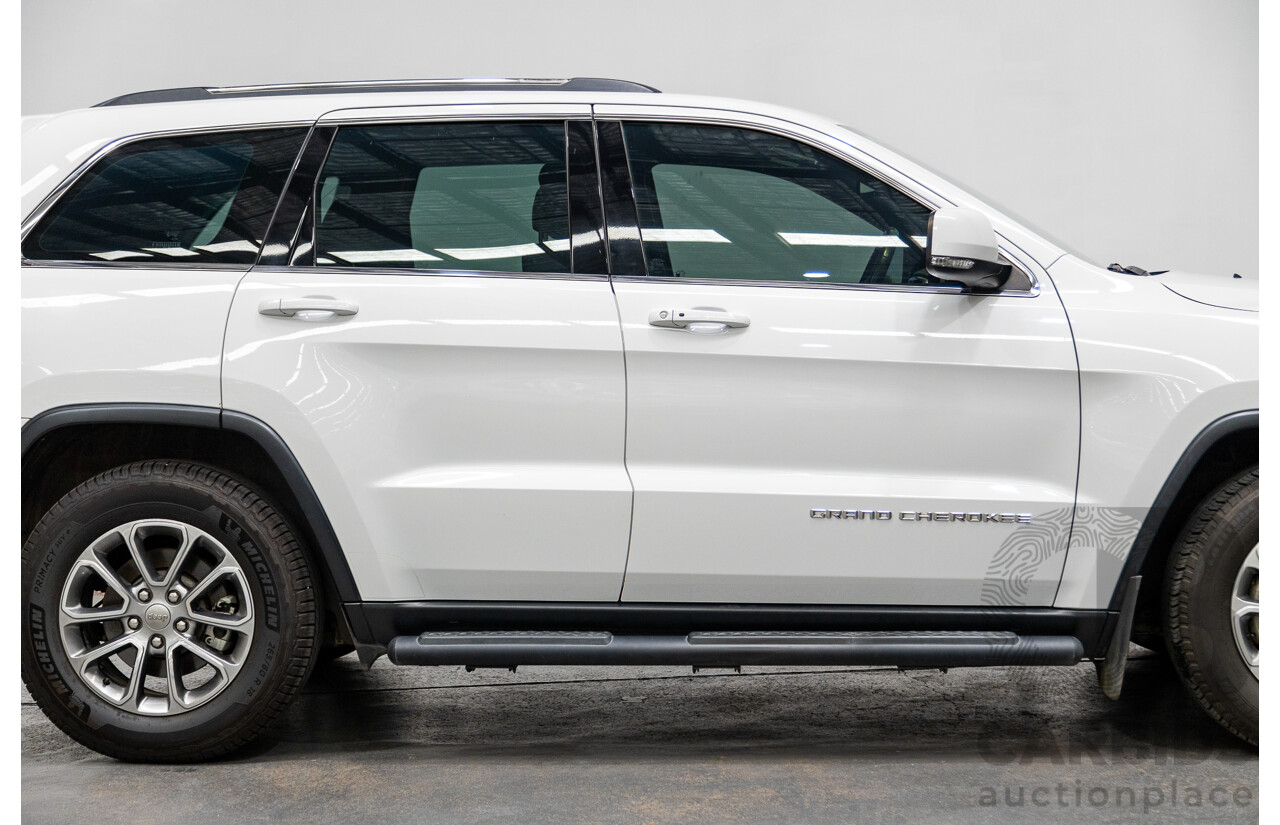 10/2014 Jeep Grand Cherokee Laredo (4x4) WK MY15 4d Wagon Bright White 3.0L Turbo Diesel