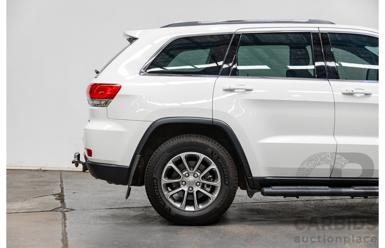 10/2014 Jeep Grand Cherokee Laredo (4x4) WK MY15 4d Wagon Bright White 3.0L Turbo Diesel