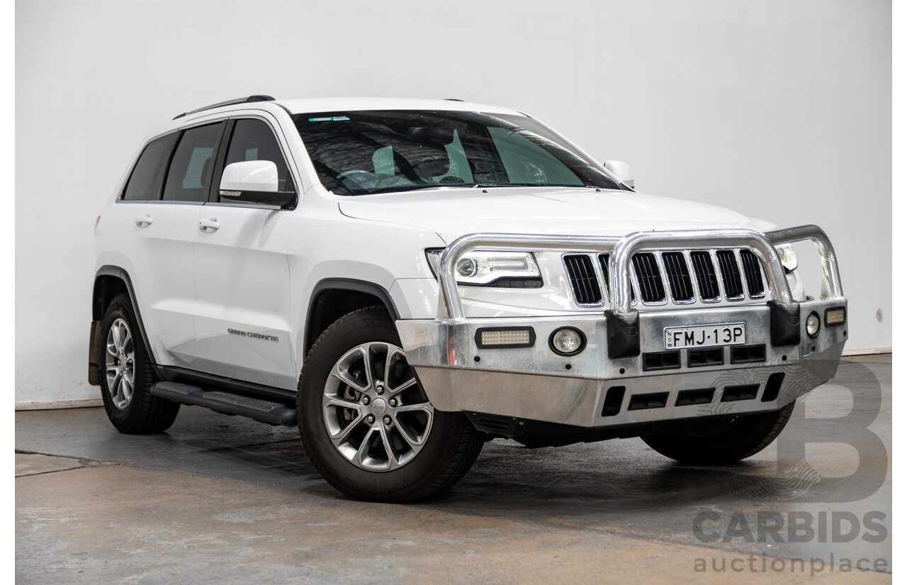 10/2014 Jeep Grand Cherokee Laredo (4x4) WK MY15 4d Wagon Bright White 3.0L Turbo Diesel