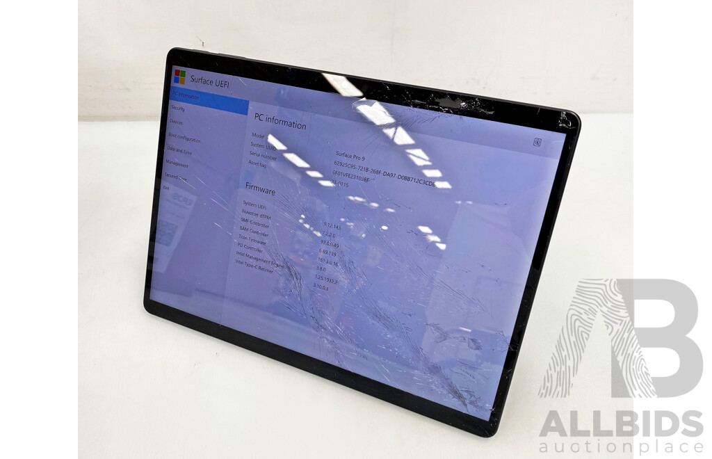 Microsoft (2038) Surface Pro 9 Intel Core I7 (1265U) 3.60GHz-4.80GHz 10-Core CPU  256GB 13-Inch Touchscreen Detachable Laptop