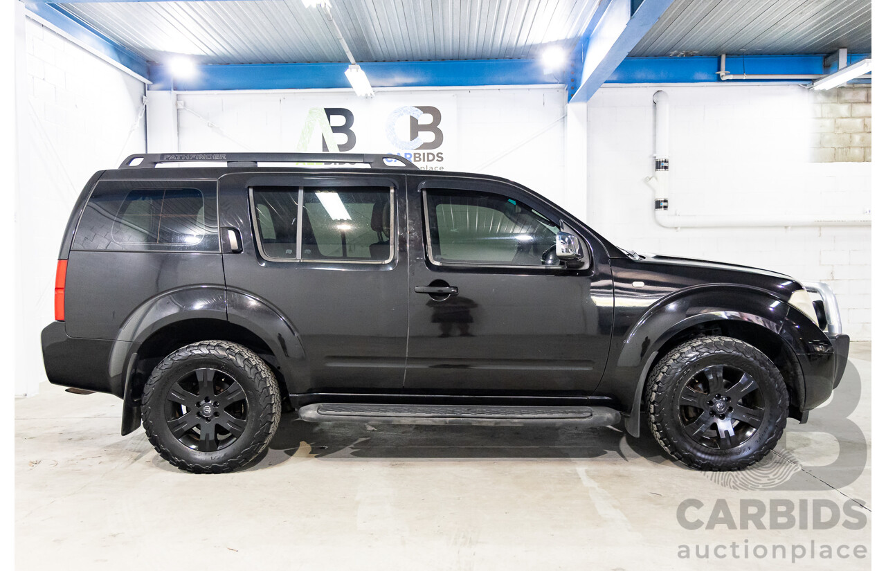 9/2005 Nissan Pathfinder Ti (4x4) R51 4d Wagon Midnight Black Metallic V6 4.0L