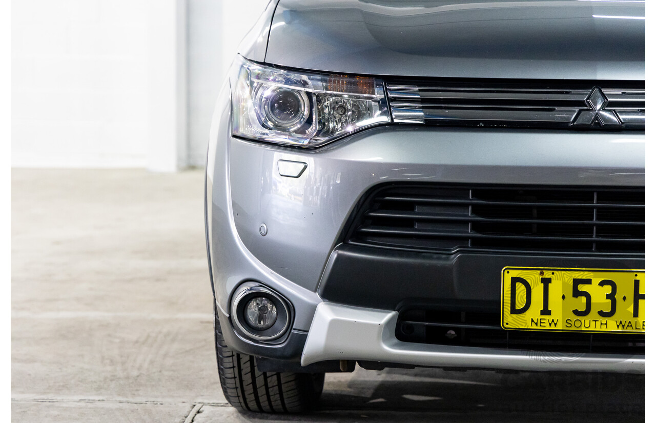 5/2014 Mitsubishi Outlander Aspire PHEV Hybrid ZJ MY14 4d Wagon Titanium Grey Metallic 2.0L/210kW Plug In Hybrid