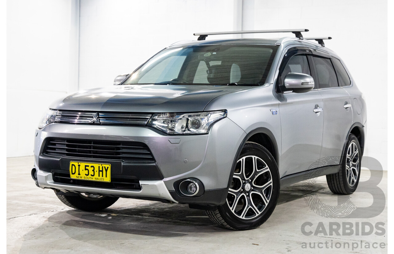 5/2014 Mitsubishi Outlander Aspire PHEV Hybrid ZJ MY14 4d Wagon Titanium Grey Metallic 2.0L/210kW Plug In Hybrid