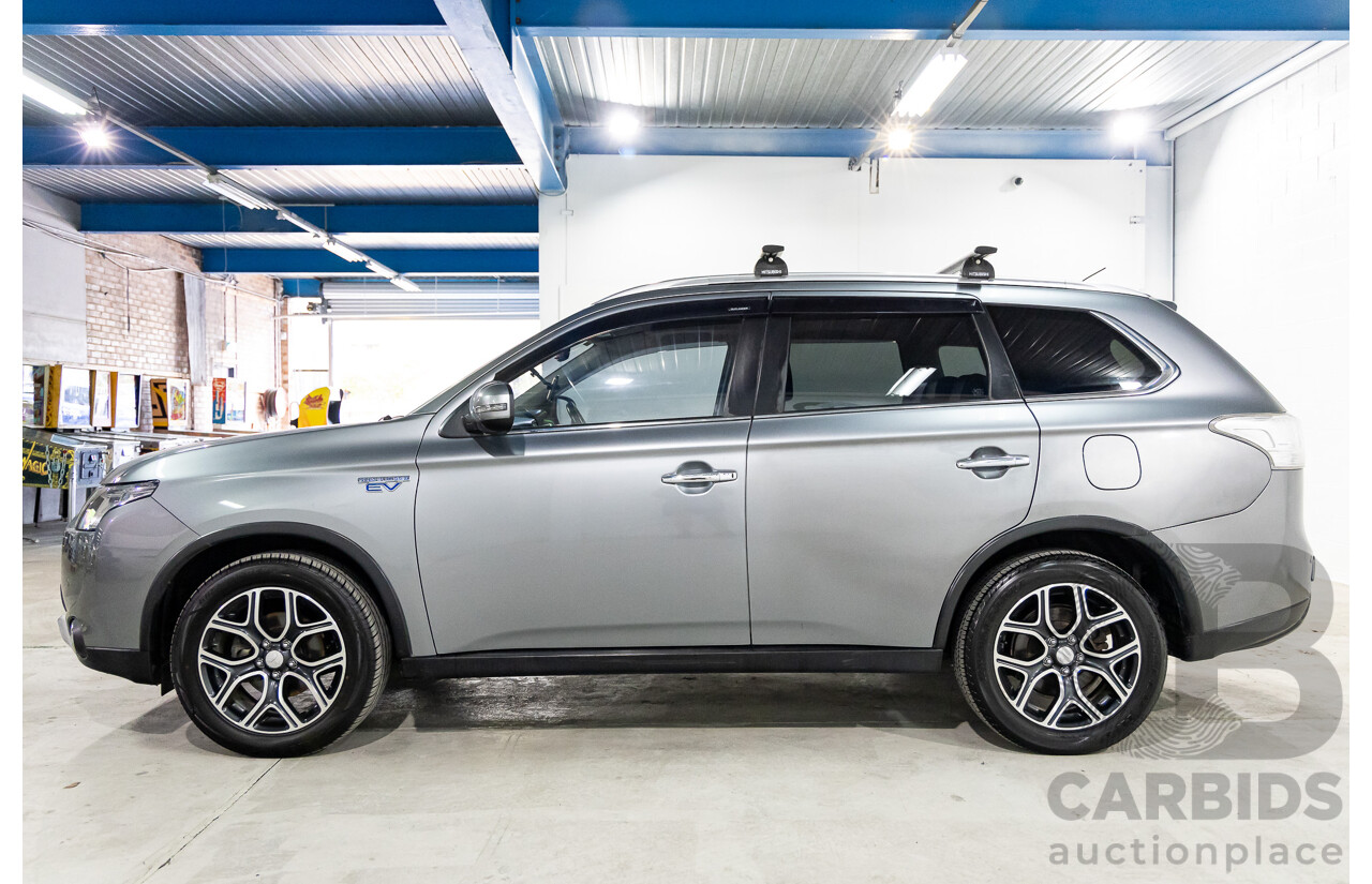 5/2014 Mitsubishi Outlander Aspire PHEV Hybrid ZJ MY14 4d Wagon Titanium Grey Metallic 2.0L/210kW Plug In Hybrid