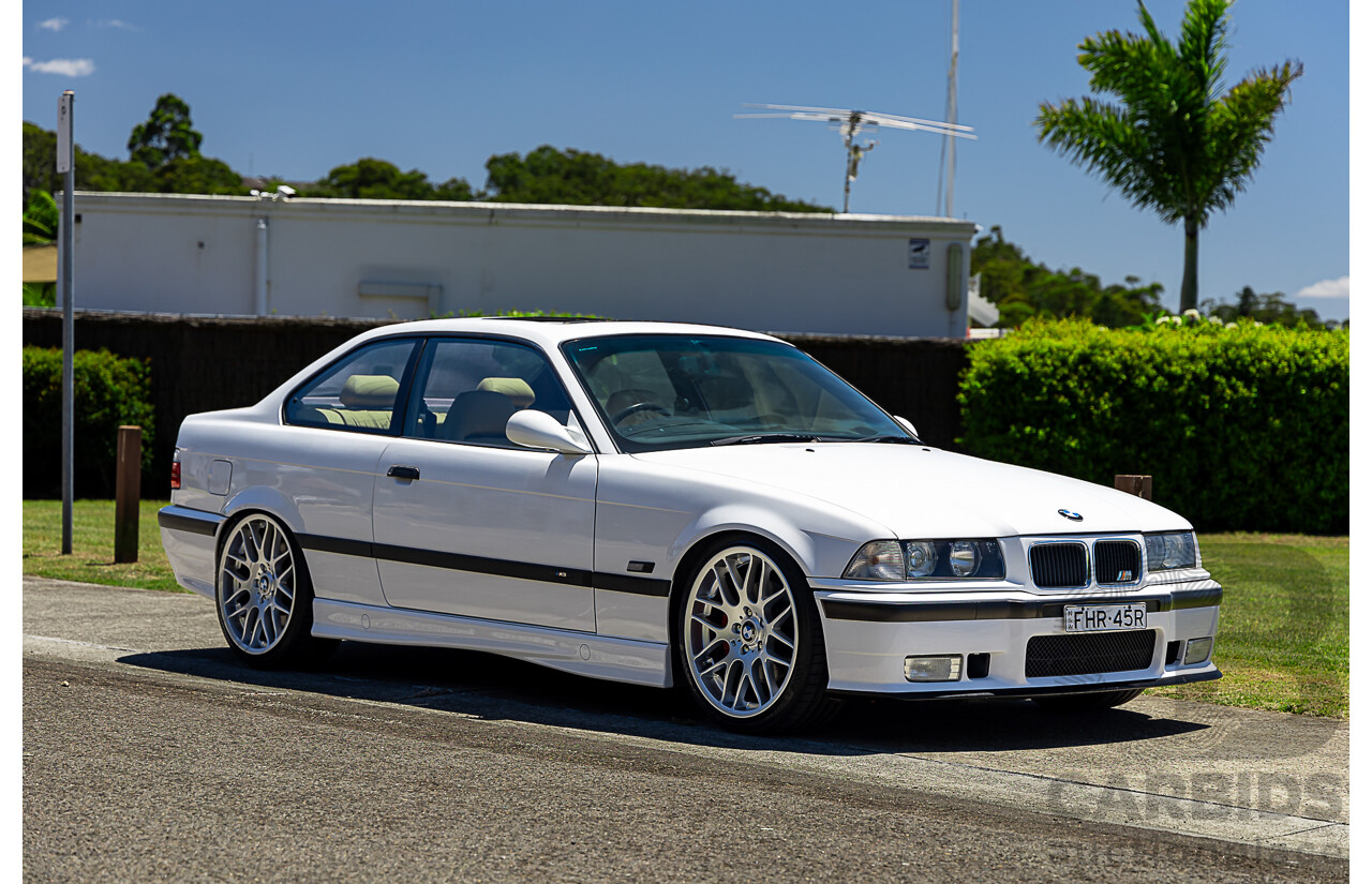 4/1995 BMW M3 E36 2d Coupe Alpine White 3.0L