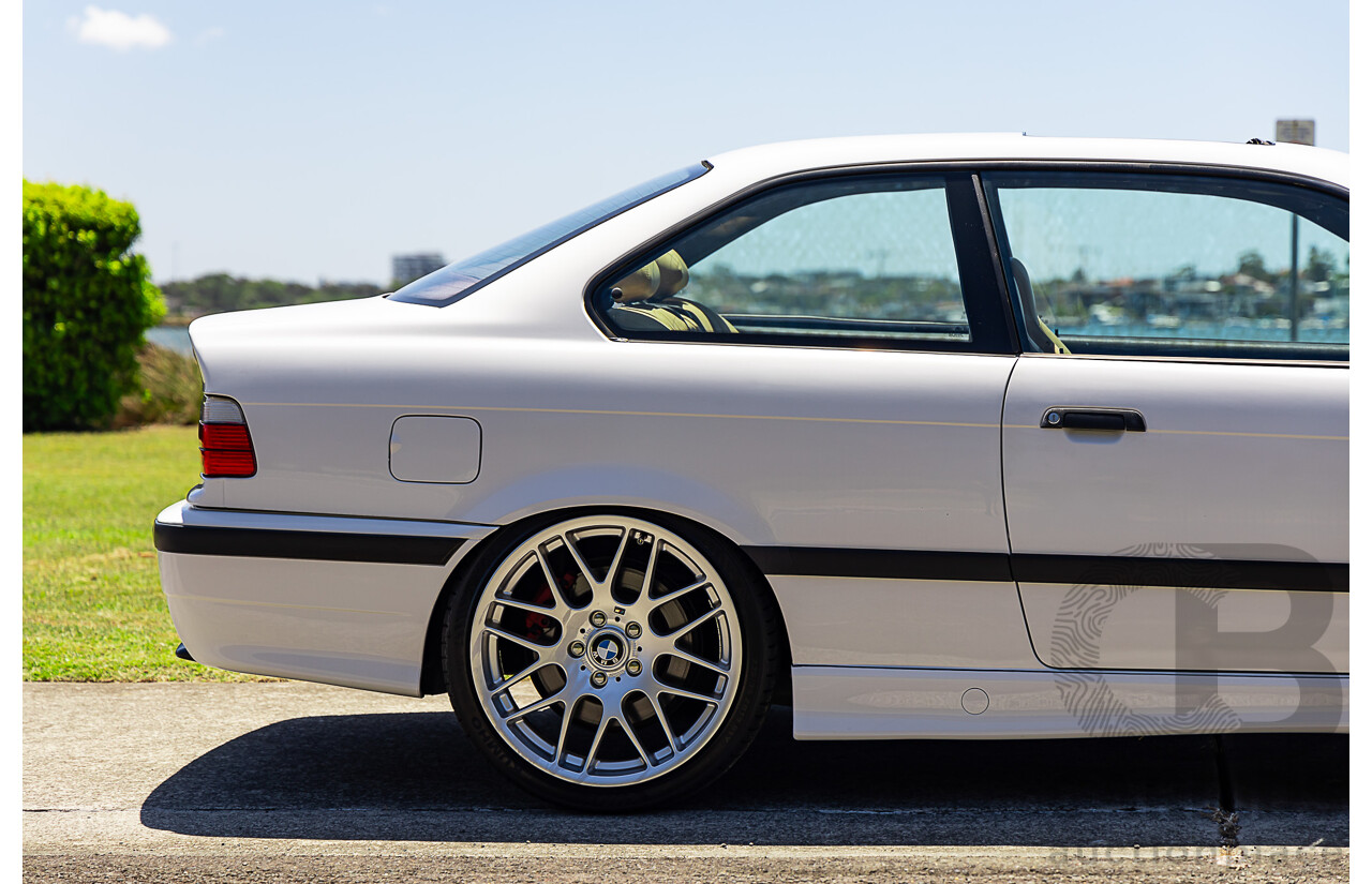 4/1995 BMW M3 E36 2d Coupe Alpine White 3.0L