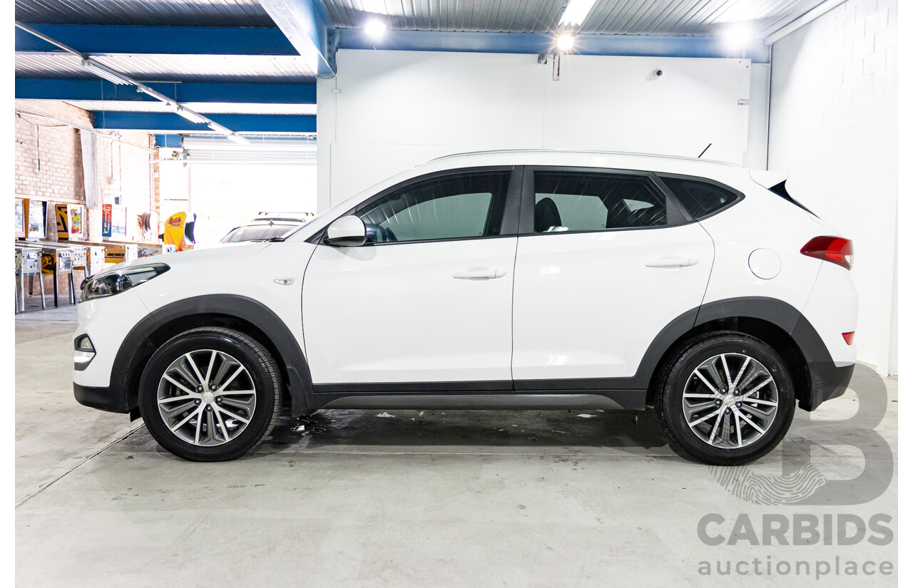 1/2015 Hyundai Tucson Active X (FWD) TL 4d Wagon Pure White 2.0L