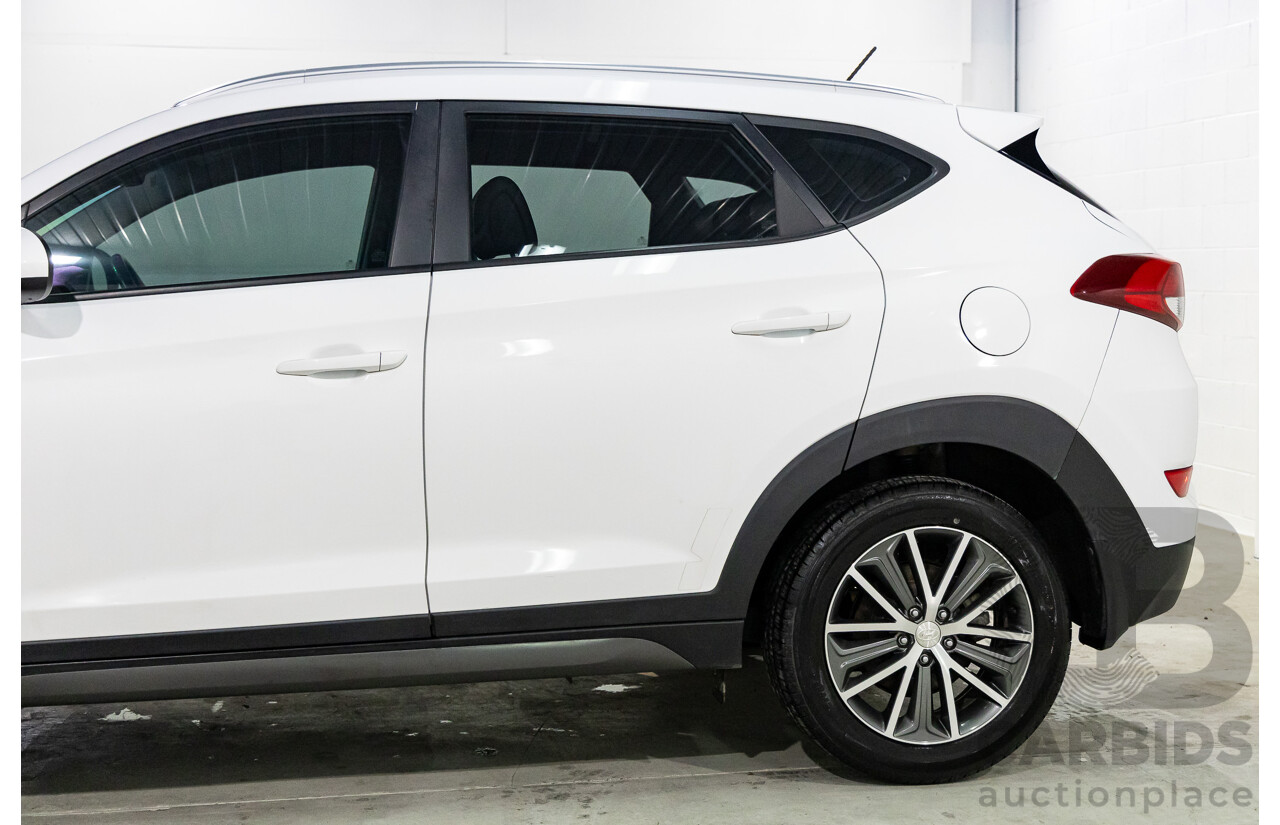 1/2015 Hyundai Tucson Active X (FWD) TL 4d Wagon Pure White 2.0L