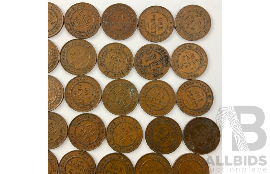 Collection of Australian KGV Pennies, Examples From 1921 to 1936 Includes 1931 and Example with Reverse Machined Smooth