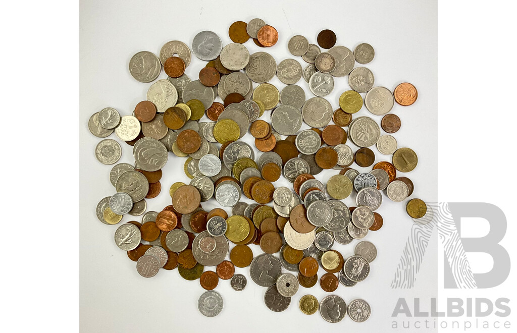 Collection of International Coins Including Germany, Netherlands, United Kingdom, Fiji, Singapore, New Zealand 1939 Silver Threepence, UK 1903 Silver Sixpence and More Approximately 900 Grams