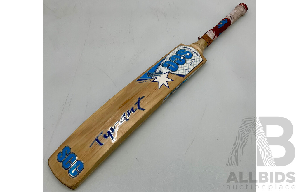 Southern Cross Cricket Tyrant Cricket Bat