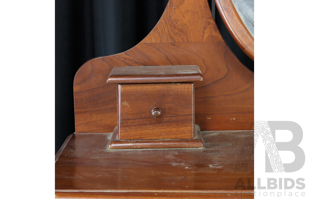 Reproduction Timber Mirrored Back Dresser