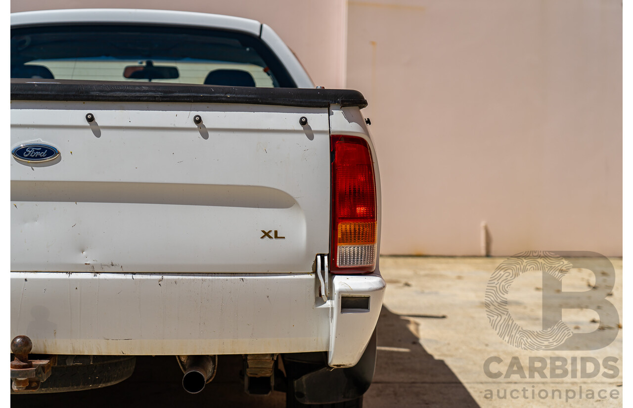 3/2005 Ford Falcon XL BA MKII Utility White 4.0L