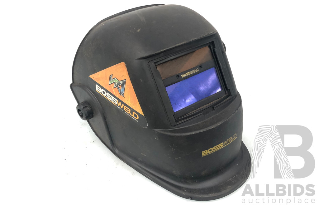 Unimig Viper 120 Synergic Mig Welder and Boss Welding Mask