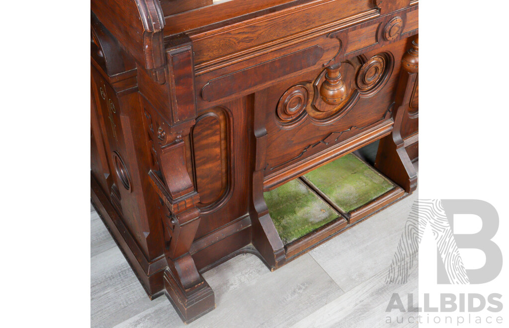 Smith American Organ Company Pump Organ