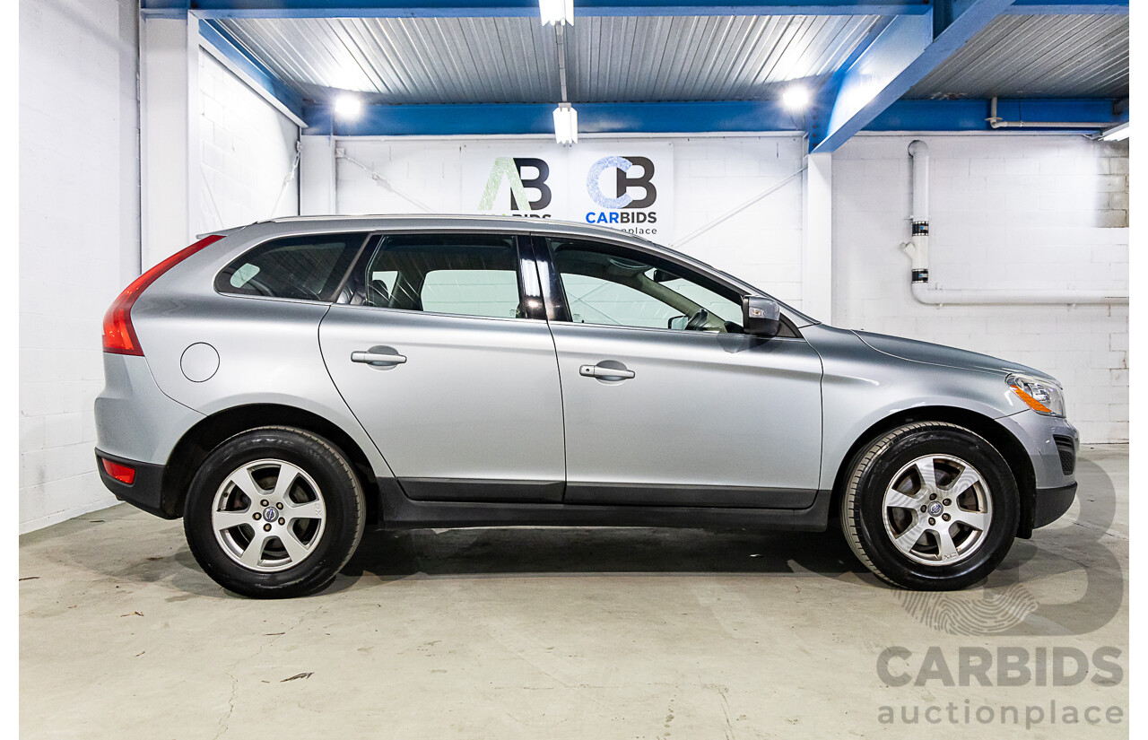 6/2011 Volvo XC60 T5 DZ MY11 4d Wagon Electric Silver Metallic Turbo 2.0L