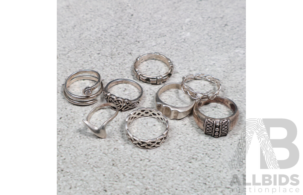 Collection of (8) Sterling Silver Vintage Band Rings, 26.39 Grams