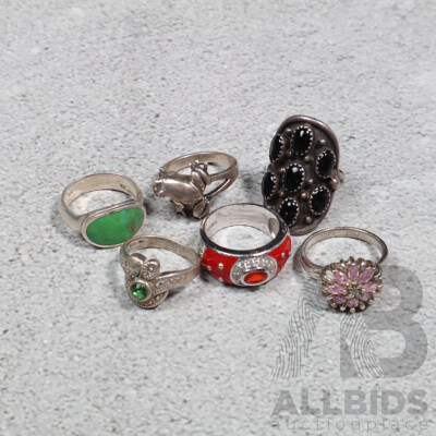 Collection of (6) Sterling Silver Vintage Rings with Gemstones, Including Frog Ring, Sizes M-R, 35.36 Grams