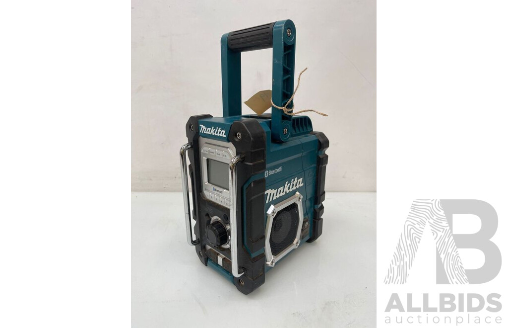 Makita Bluetooth Radio