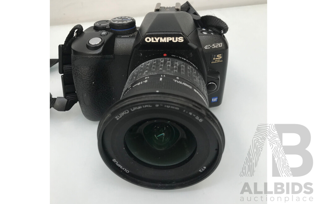 Olympus (E520) DSLR Digital Camera with Bag and Accessories