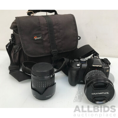 Olympus (E520) DSLR Digital Camera with Bag and Accessories