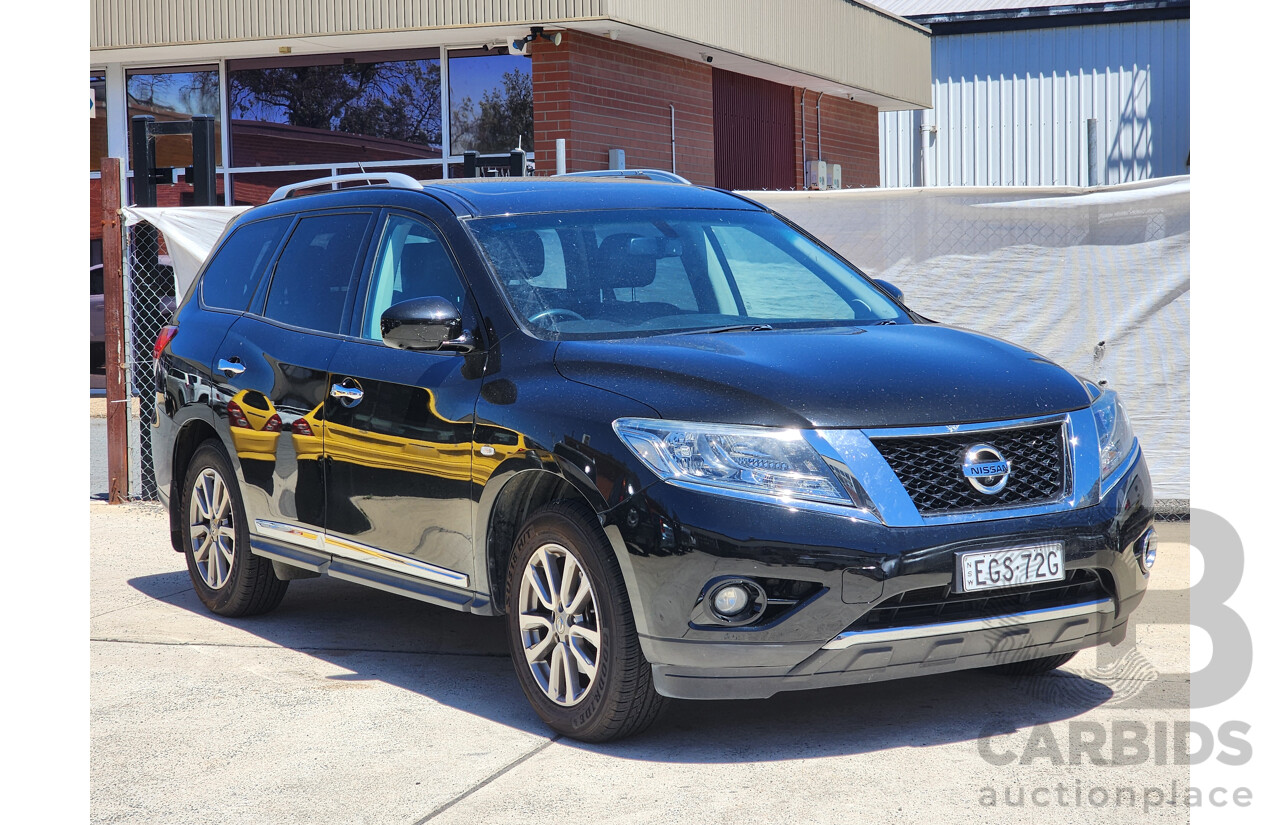 10/2015 Nissan Pathfinder ST-L (4x4) R52 MY15 4d Wagon Black 3.5L