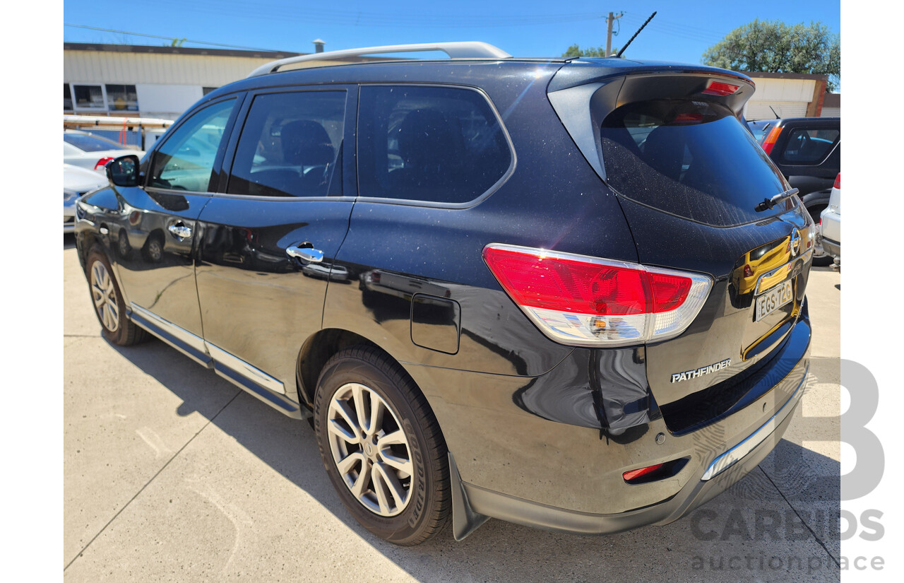 10/2015 Nissan Pathfinder ST-L (4x4) R52 MY15 4d Wagon Black 3.5L