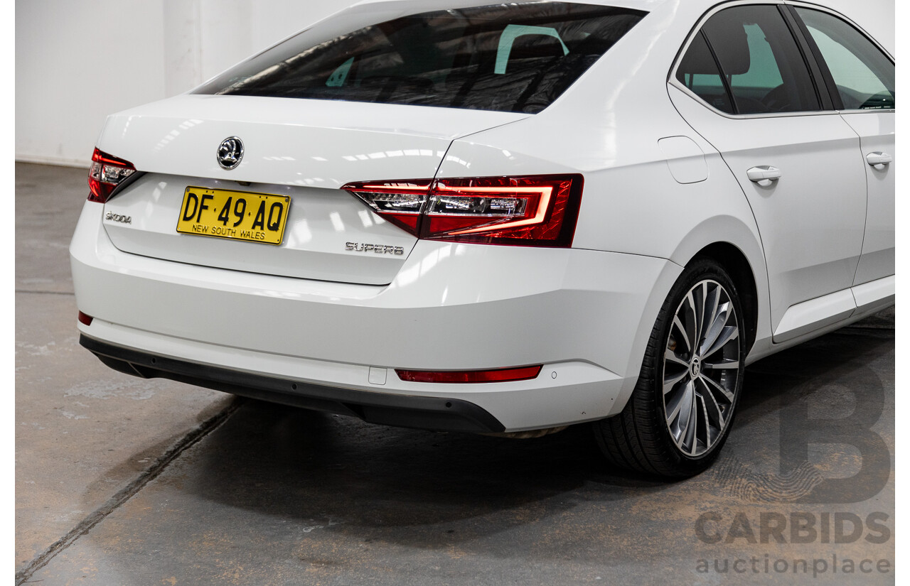 01/2018 Skoda Superb 162TSI NP MY18 4D Sedan Candy White Turbo 2.0L