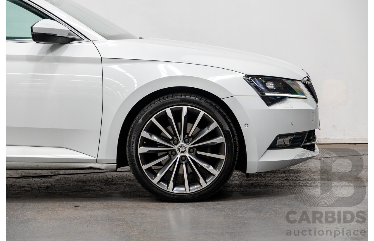 01/2018 Skoda Superb 162TSI NP MY18 4D Sedan Candy White Turbo 2.0L